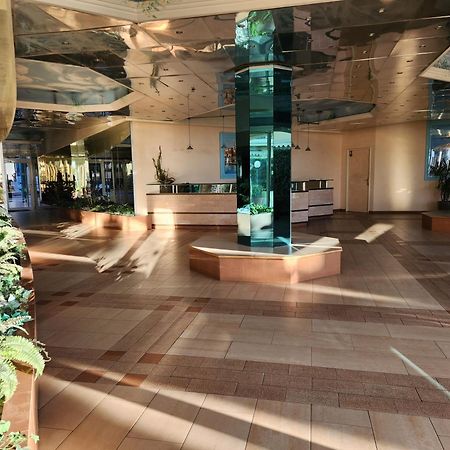 Exclusive Panoramic Sea View In Victoria Beach 芒通 外观 照片