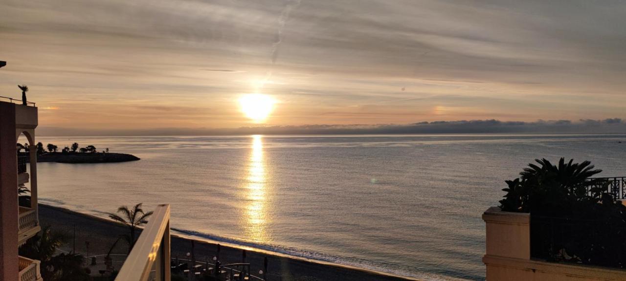 Exclusive Panoramic Sea View In Victoria Beach 芒通 外观 照片